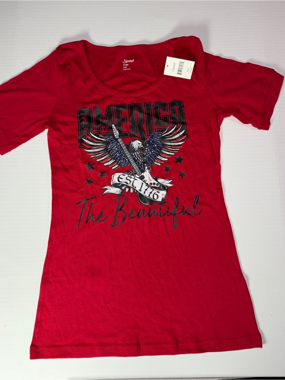 Women’s Red 'America The Beautiful' Graphic Short-Sleeve Tee